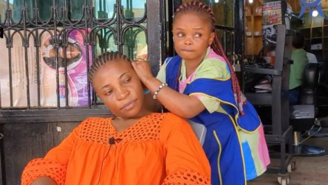 Mama shujaa : « La star de la coiffure féminine et de la beauté dans la ville de Bukavu » Keina MUKINDULA
